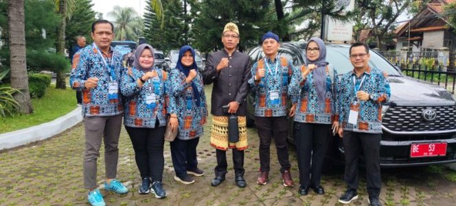 
 Ketua PWI Beserta Rombongan