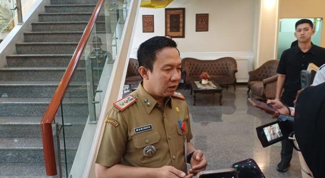 
 Pemprov Lampung Sesuaikan Jam Kerja ASN Selama Ramadhan 1447 H, Sekdaprov Marindo Pastikan Pelayanan Publik Tetap Optimal