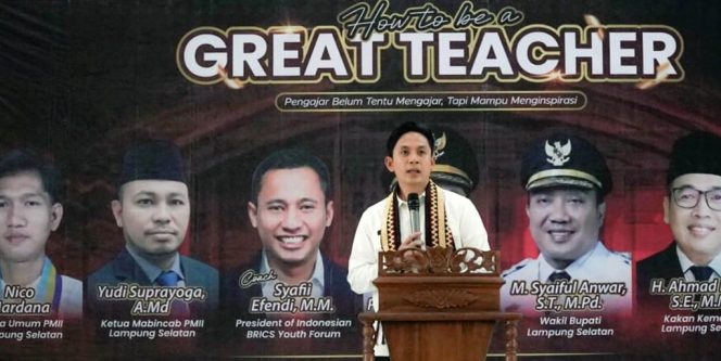 
 Didepan1.500 Guru, Bupati Egi Ingatkan Adaptasi di Era AI: Inspirasi Tak Bisa Digantikan Teknologi