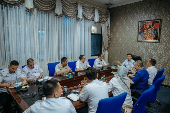 
 Sekdaprov Marindo Pimpin Persiapan Pelantikan Apdesi Lampung, Tekankan Petingnya Sinergi Pembangunan Desa