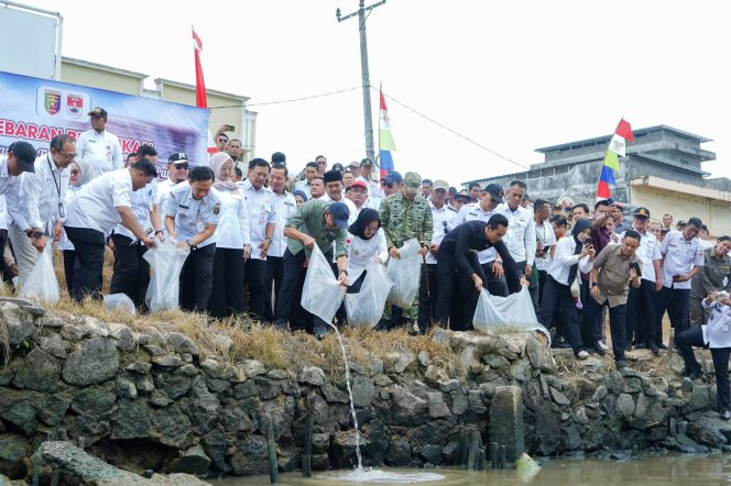 
 Restocking Ikan Jadi Upaya Nyata Pemprov Lampung Menjaga Ekosistem Sungai Mesuji