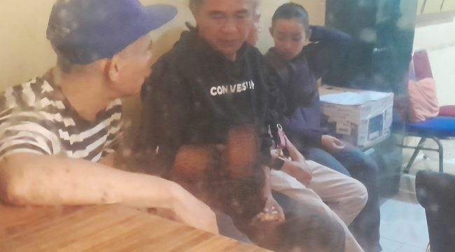 Dokumentasi Ketiga orang yang diamankan warga ke Ditpropam Polda Lampung